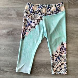 Calia Havana Boho Capri Leggings by Carrie Underwood